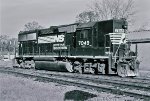NS 7049